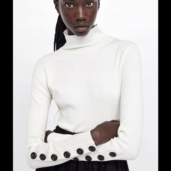 ZARA Cream Ribbed High Neck Button Detail cropped Sweater sz Small - Picture 3 of 13